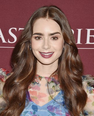 Lily Collins Poster G2475421