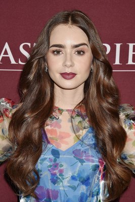 Lily Collins Poster G2475459
