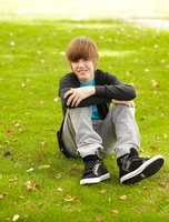 Justin Bieber sweatshirt #3033642