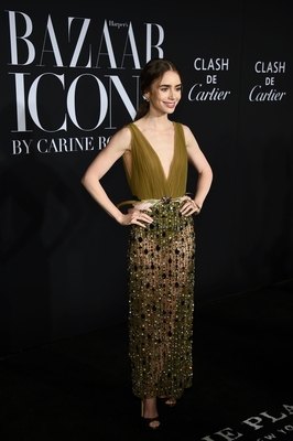 Lily Collins Poster G2495300