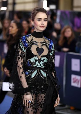Lily Collins Poster G2495302