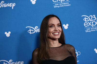 Angelina Jolie tote bag #G2500627