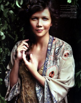 Maggie Gyllenhaal Mouse Pad G250212