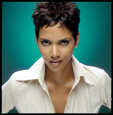 Halle Berry Mouse Pad G2540709