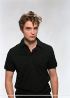 Robert Pattinson t-shirt #290656