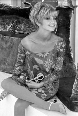 Goldie Hawn Poster G304805