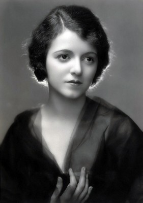 Janet Gaynor Poster G306379