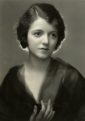 Janet Gaynor Poster G306380