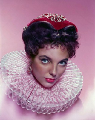 Joan Collins Poster G306865