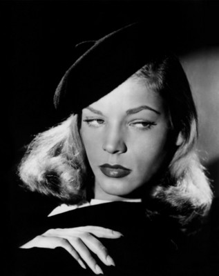 Lauren Bacall Mouse Pad G308058