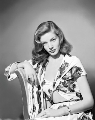 Lauren Bacall Mouse Pad G308110