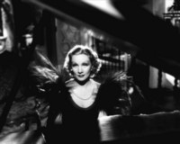 Marlene Dietrich Longsleeve T-shirt #300764
