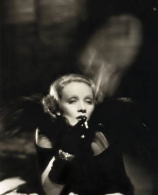 Marlene Dietrich magic mug #G309468