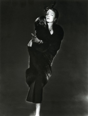 Marlene Dietrich Poster G309477