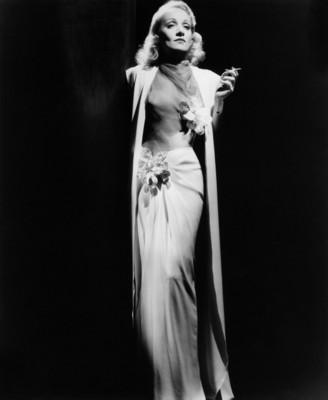 Marlene Dietrich Poster G309490
