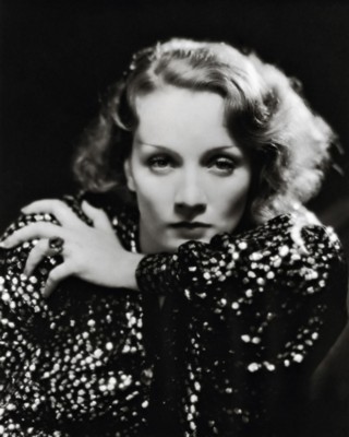 Marlene Dietrich Poster G309492