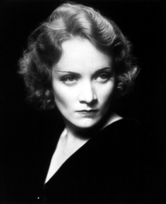 Marlene Dietrich Longsleeve T-shirt