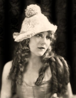 Mary Pickford puzzle G309817