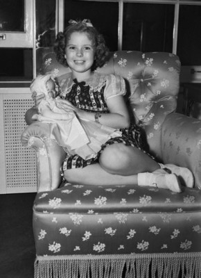 Shirley Temple Poster G311357