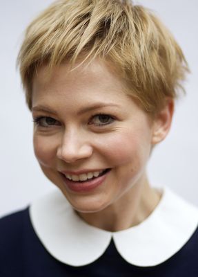 Michelle Williams Poster G320640