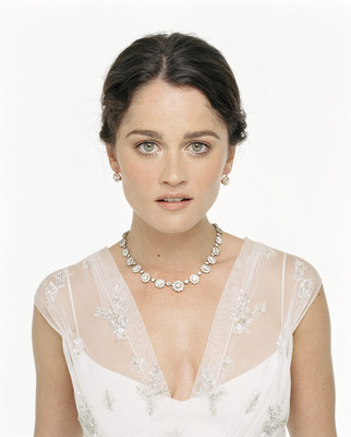 Robin Tunney puzzle G325191