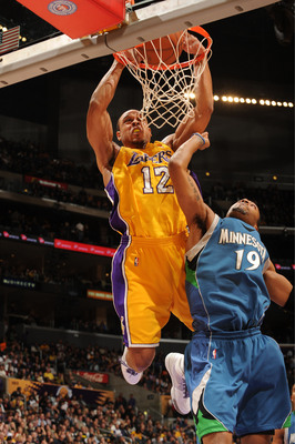 Shannon Brown Poster G328025