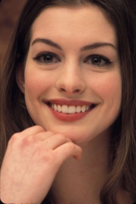 Anne Hathaway tote bag