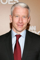 Anderson Cooper magic mug #G332732
