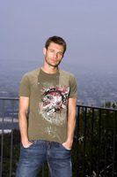 Ryan Seacrest Longsleeve T-shirt #759232