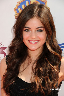 Lucy Hale Poster G339107