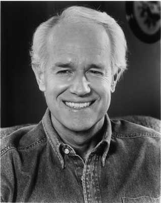 Mike Farrell Poster G342691
