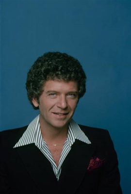 Robert Reed poster with hanger