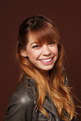 Analeigh Tipton puzzle G343345