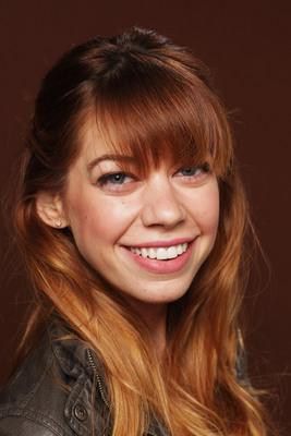 Analeigh Tipton puzzle G343352