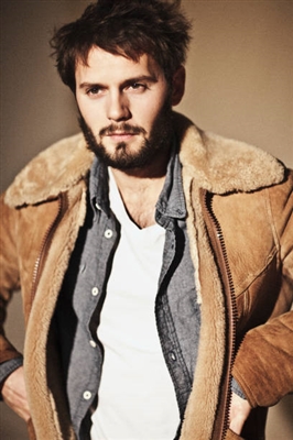 Hugo Becker Poster G3434497