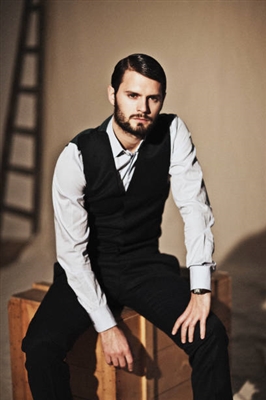 Hugo Becker poster