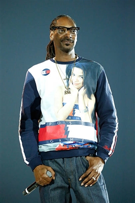 Snoop Dogg pillow