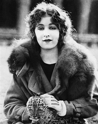 Mildred Harris mouse pad