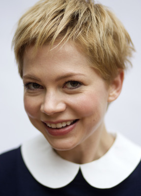 Michelle Williams Poster G353374