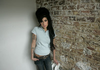 Amy Winehouse sweatshirt #781951