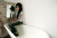 Amy Winehouse t-shirt #781953