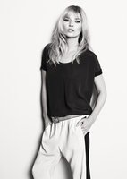 Kate Moss Longsleeve T-shirt #782123