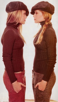 Mary Kate & Ashley Olsen Poster G370678
