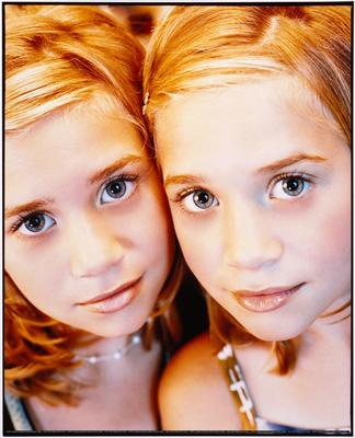 Mary Kate & Ashley Olsen Poster G370758