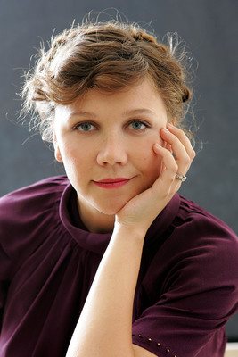 Maggie Gyllenhaal Mouse Pad G371842