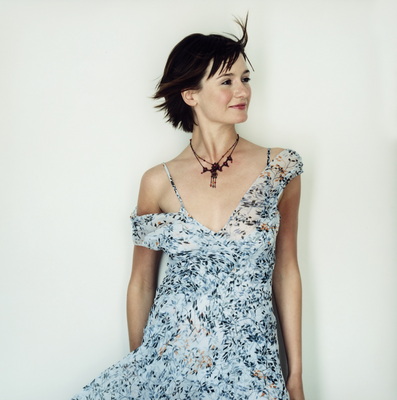 Emily Mortimer puzzle G394664