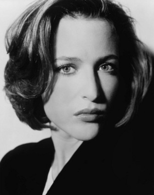 Gillian Anderson Poster G40520