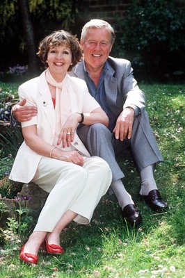 Any Penelope Keith Poster G408559