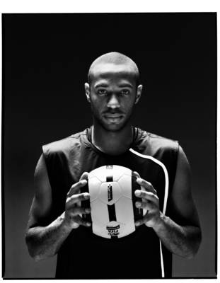 Thierry Henry Poster G443045