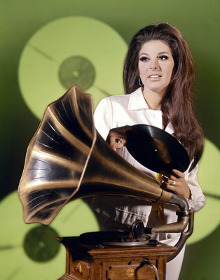 Bobbie Gentry poster with hanger